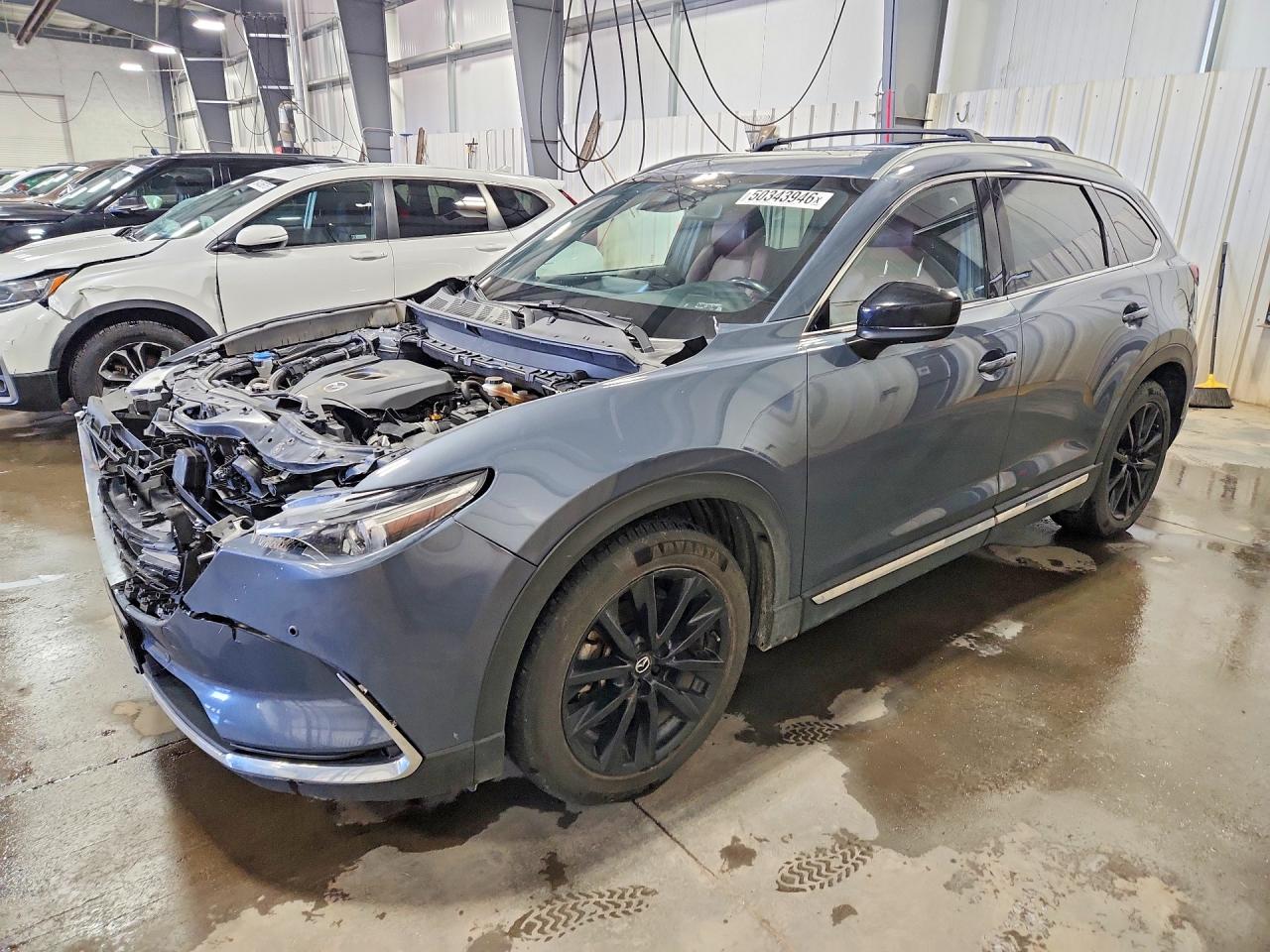 Salvage Mazda Cx Image