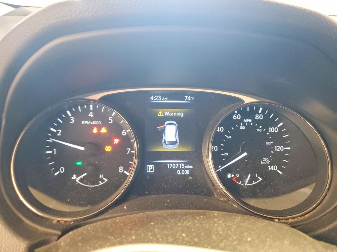 Nissan Rogue S