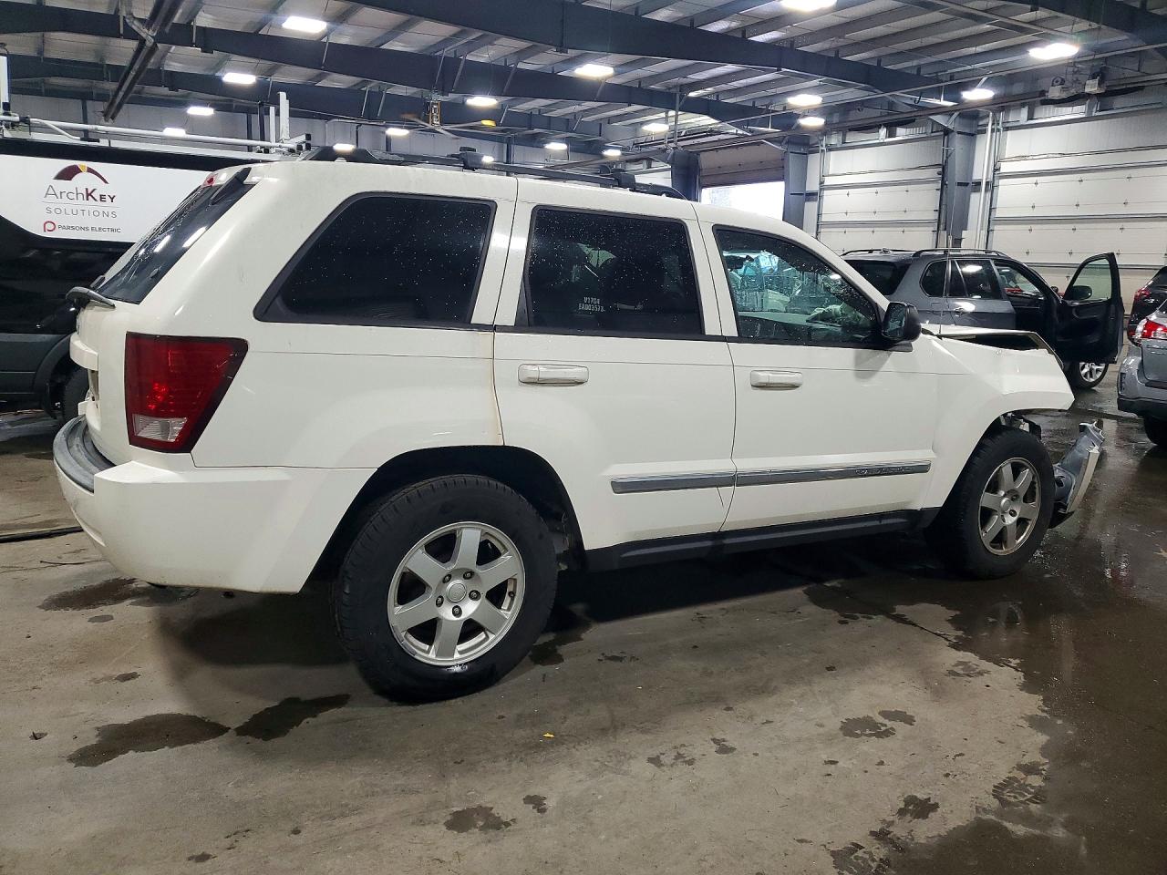 Jeep Grand Cherokee Laredo