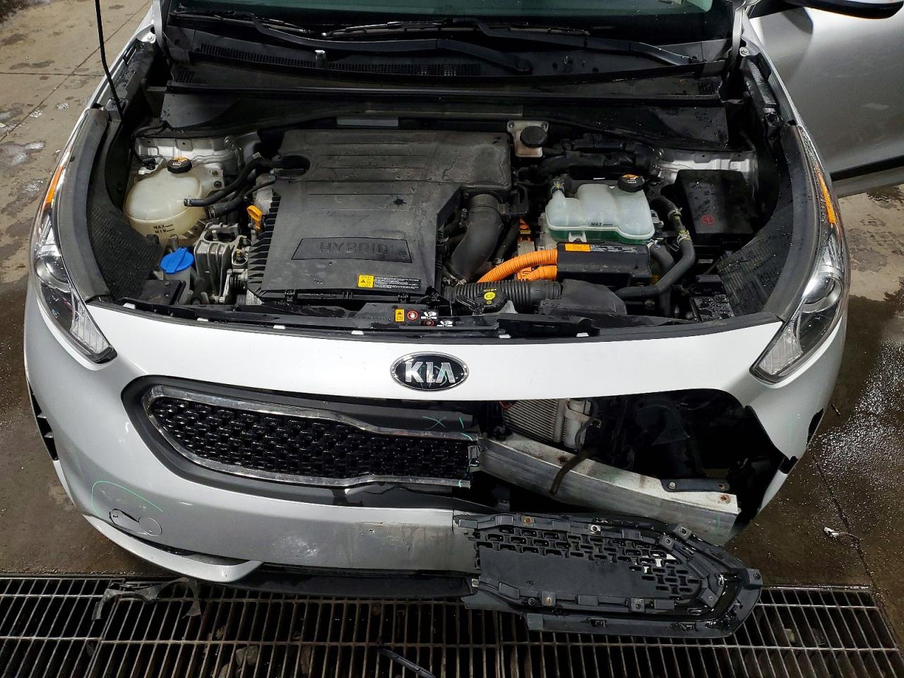 Kia Niro Lx