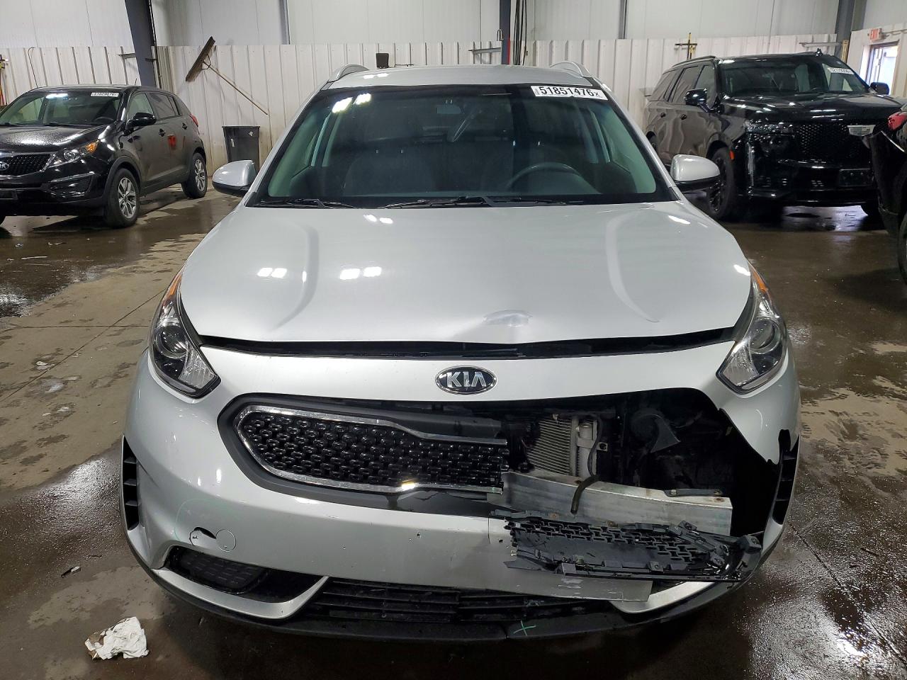 Kia Niro Lx
