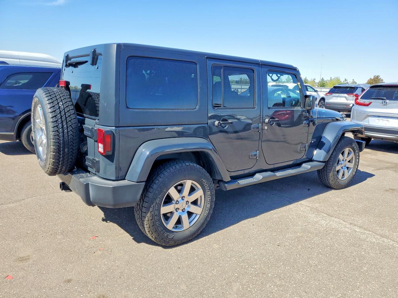 Jeep Wrangler Sahara