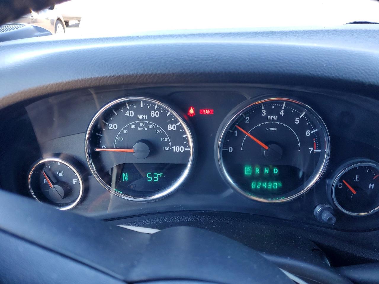 Jeep Wrangler Sahara