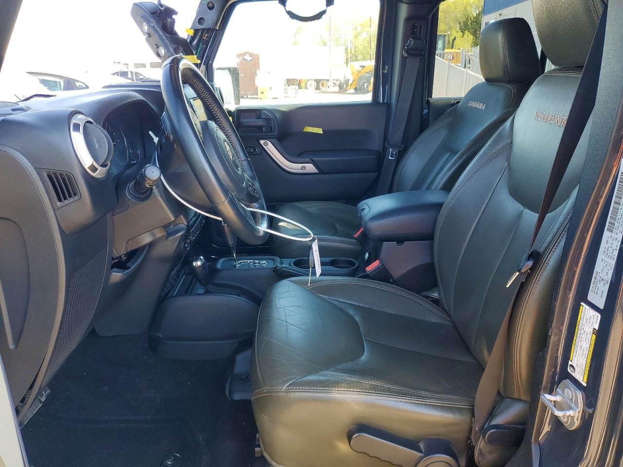 Jeep Wrangler Sahara