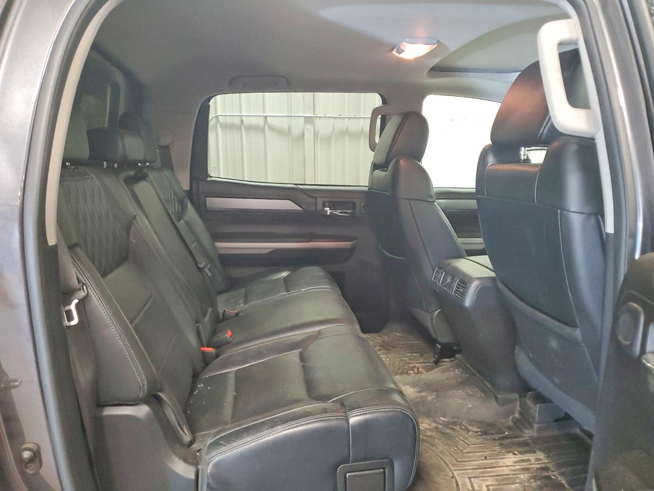 Toyota Tundra Platinum