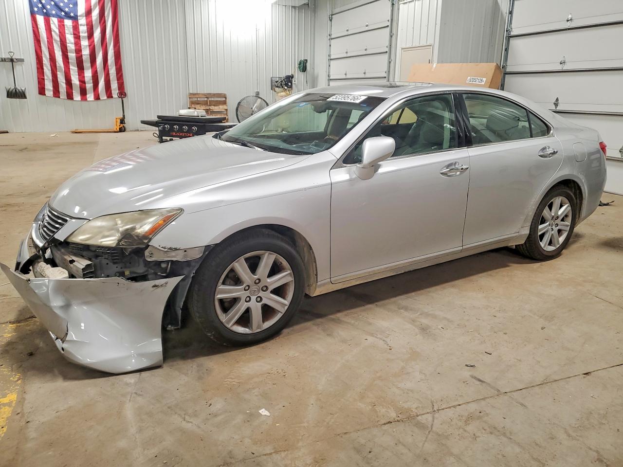 Salvage Lexus Es Image
