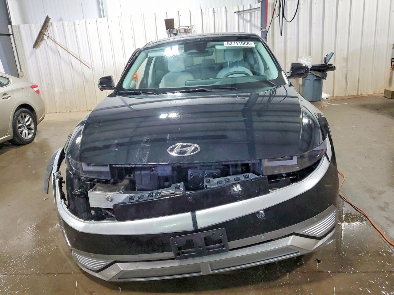 Hyundai Ioniq Limited