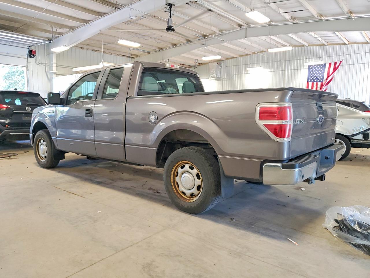 Ford F-150 Super Cab