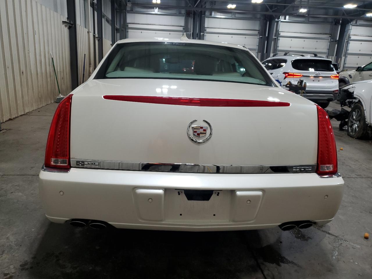 Cadillac DTS