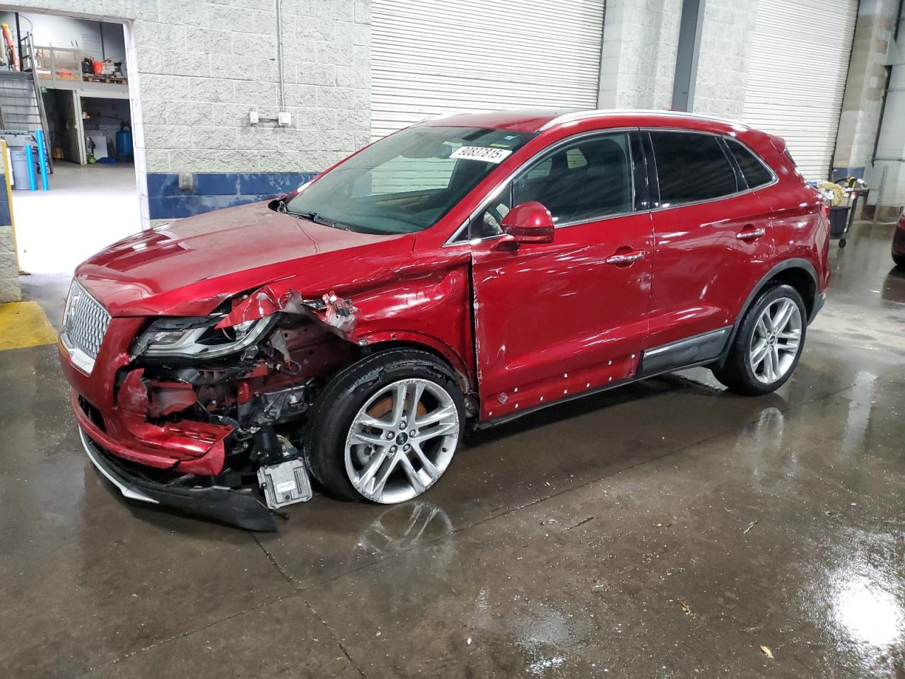Salvage Lincoln MKC Image