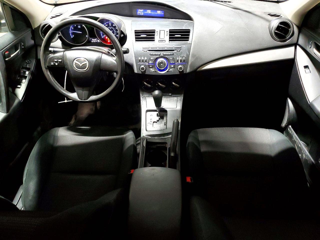 Mazda 3 I