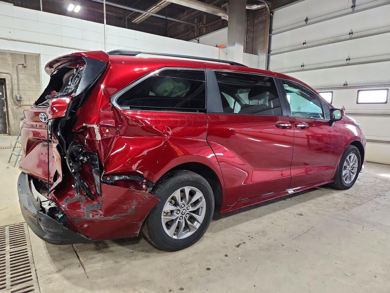 Toyota Sienna Xle 7-passenger