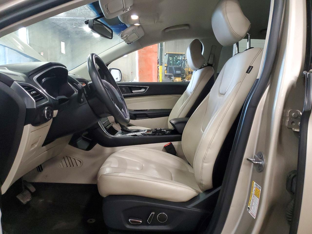 Ford Edge Titanium