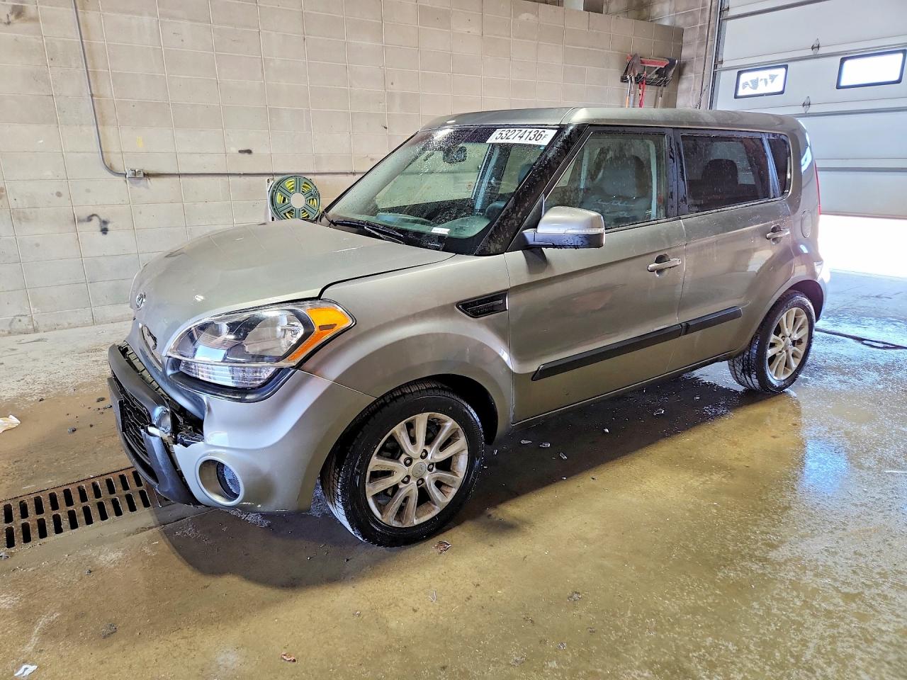 Salvage Kia Soul Image