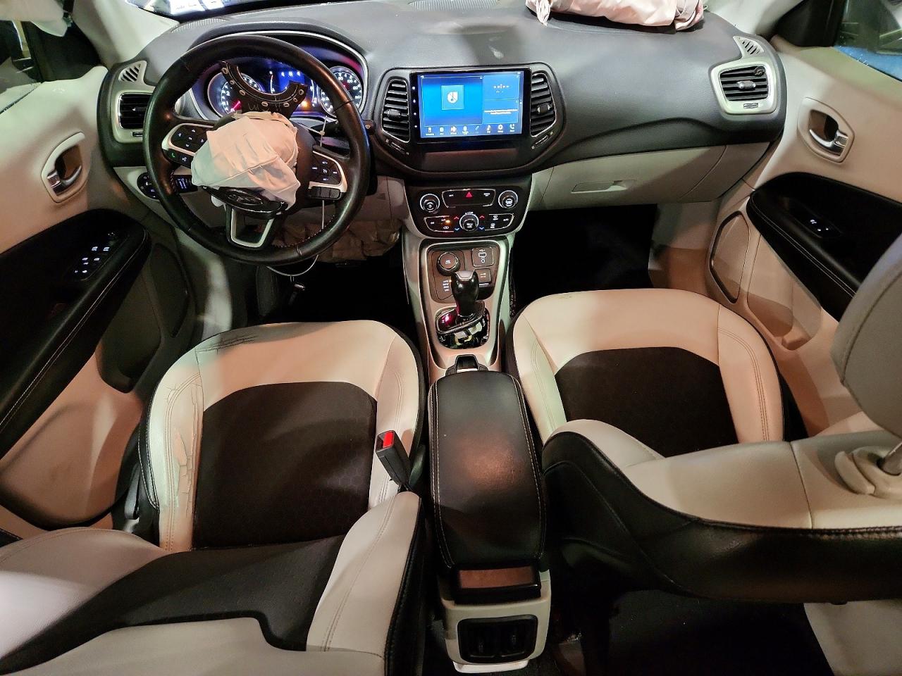 Jeep Compass Latitude