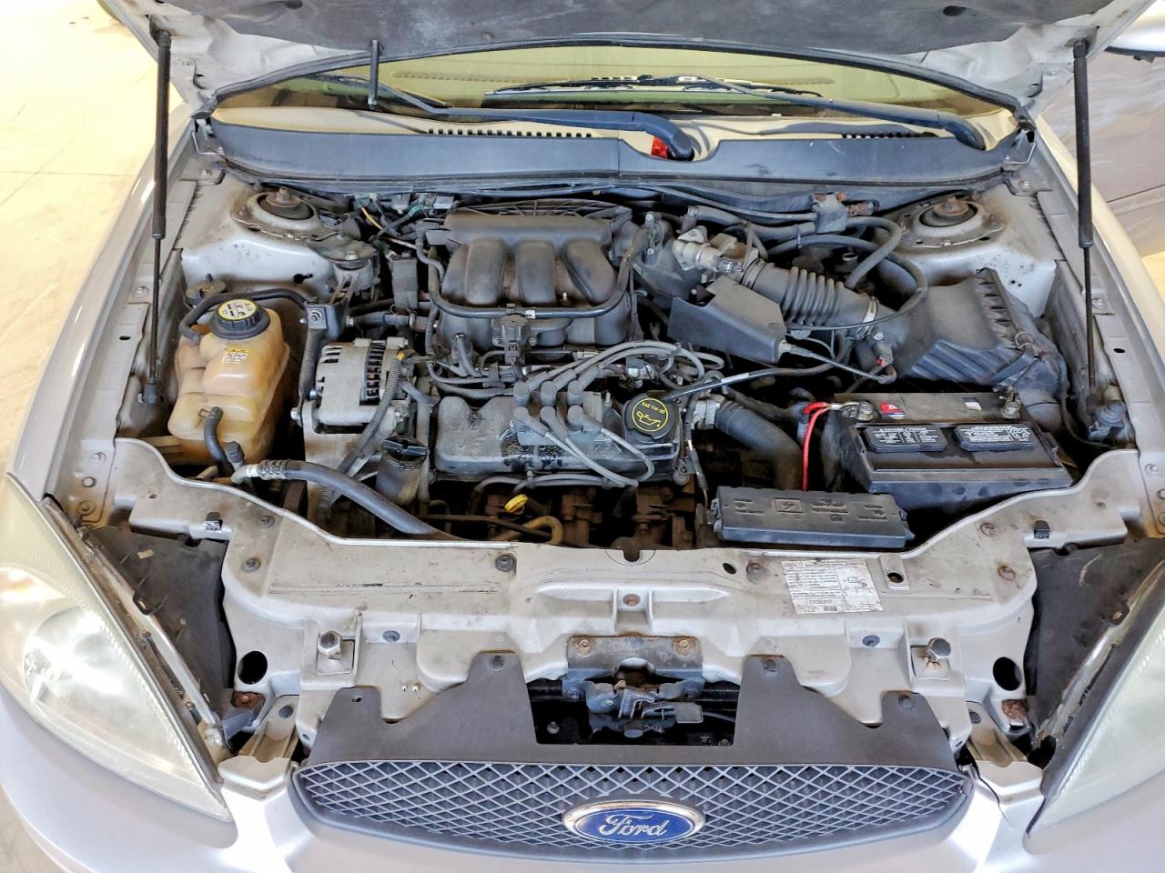 Ford Taurus Sel
