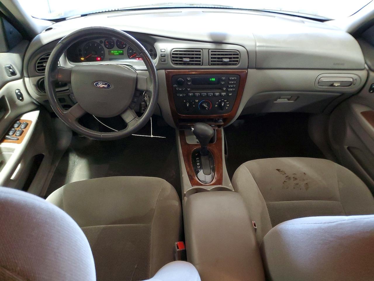 Ford Taurus Sel