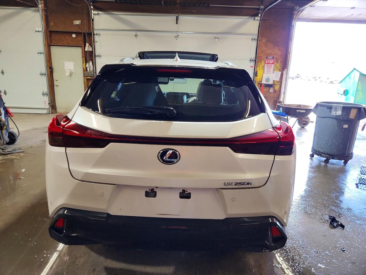 Lexus Ux 250h