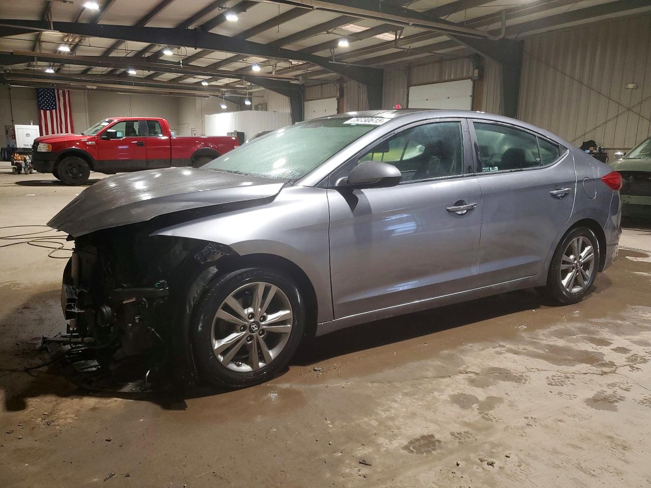 Salvage Hyundai ELANTRA Image