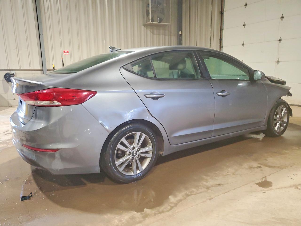 Hyundai ELANTRA Value Edition