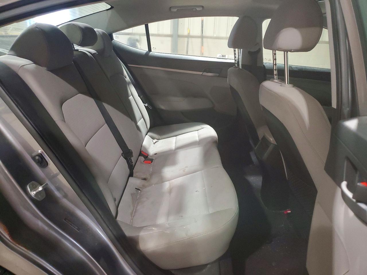 Hyundai ELANTRA Value Edition