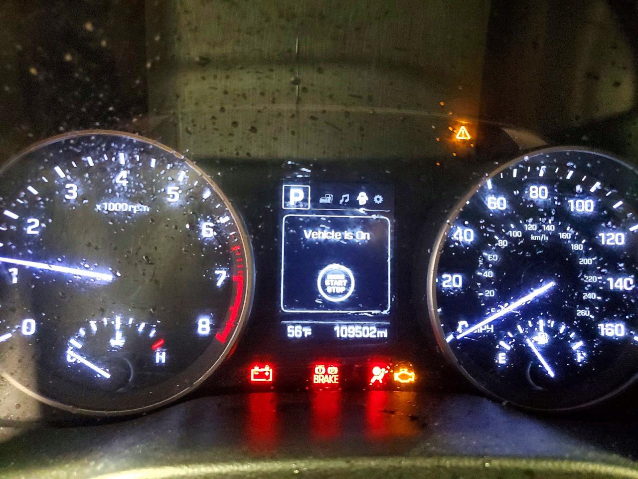 Hyundai ELANTRA Value Edition