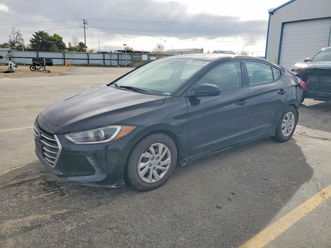 Salvage Hyundai ELANTRA Image