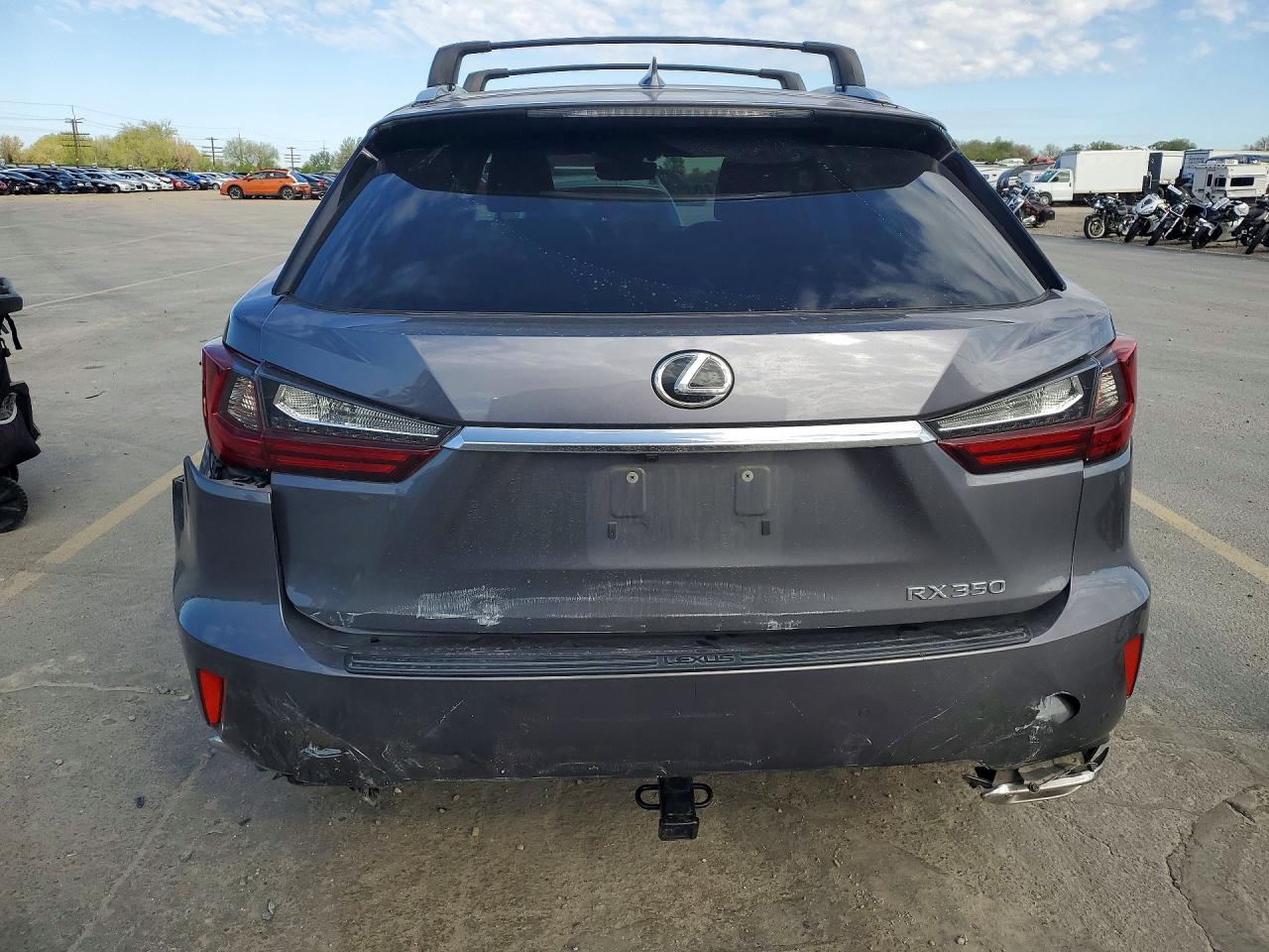 Lexus RX Base