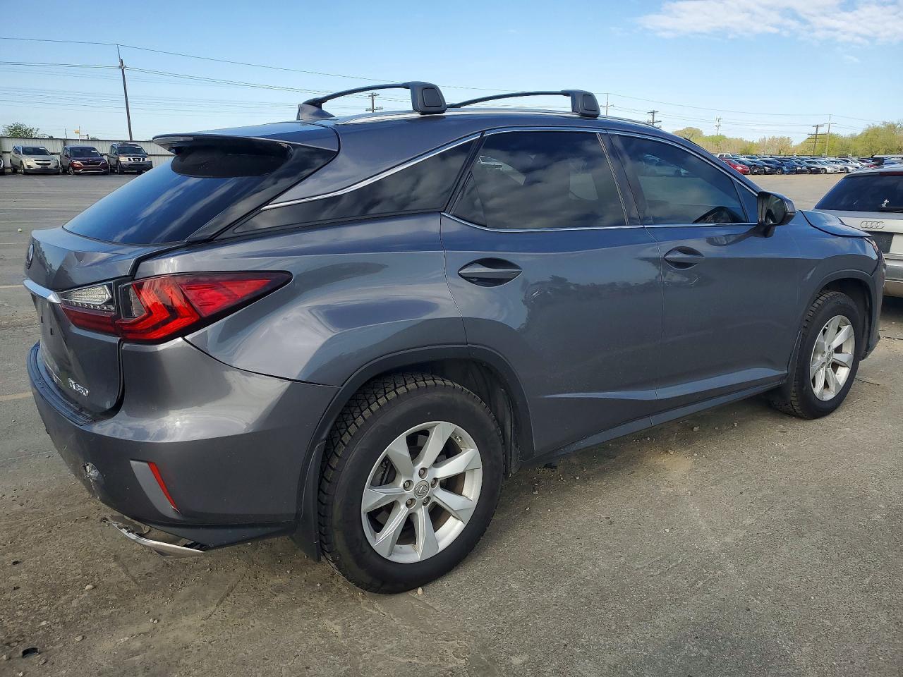 Lexus RX Base