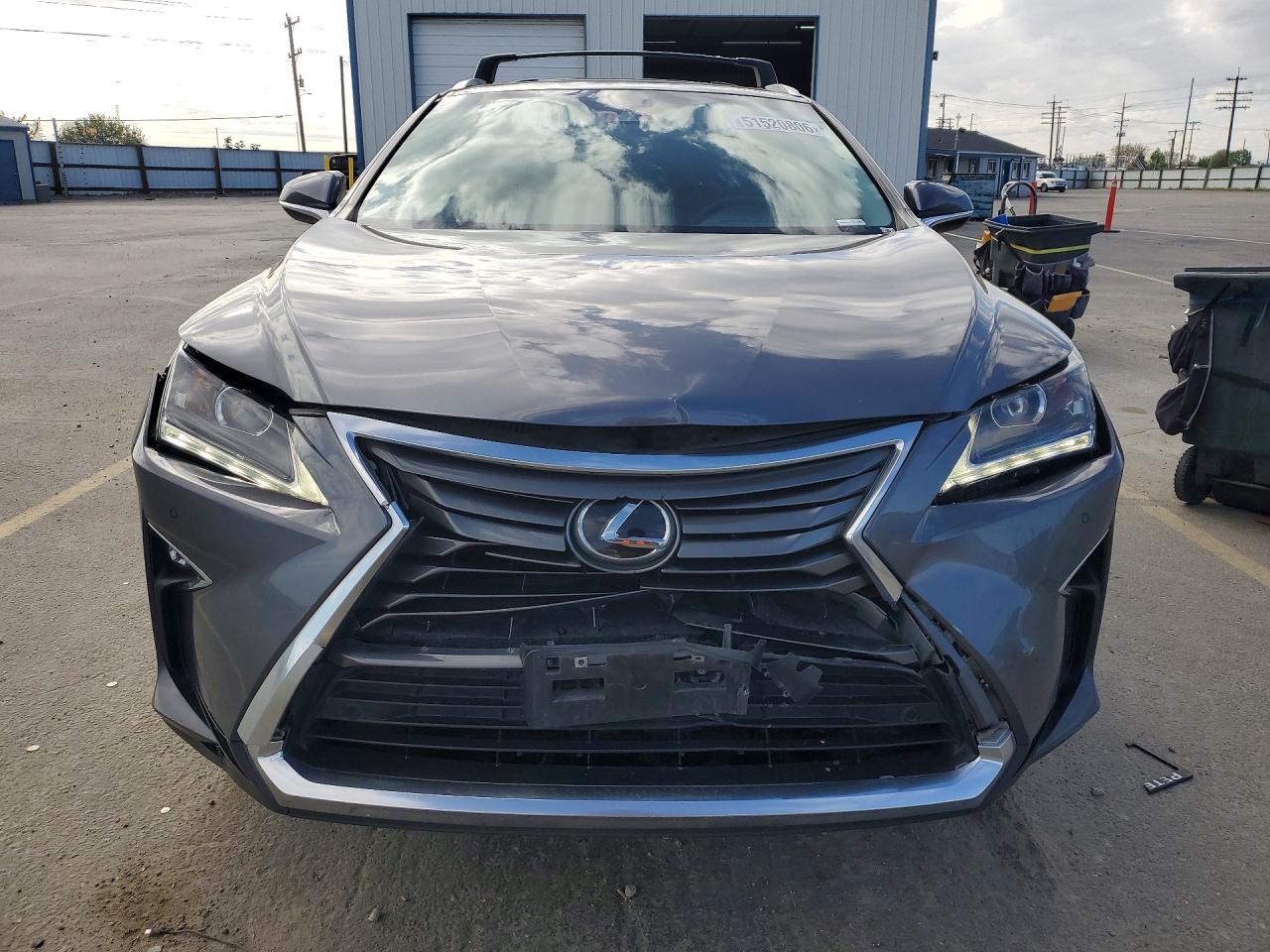 Lexus RX Base