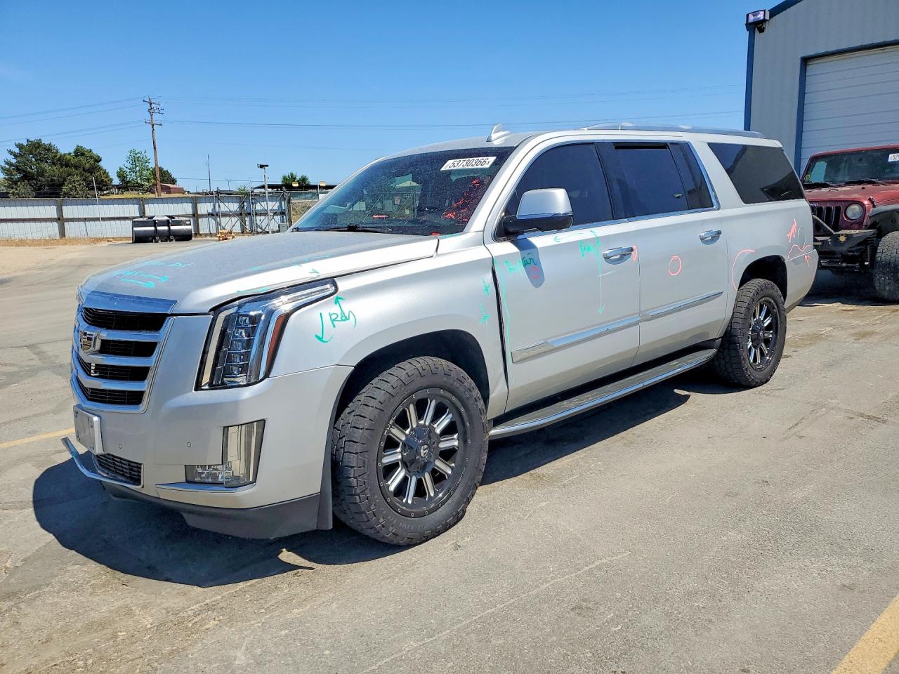Salvage Cadillac Escalade Image