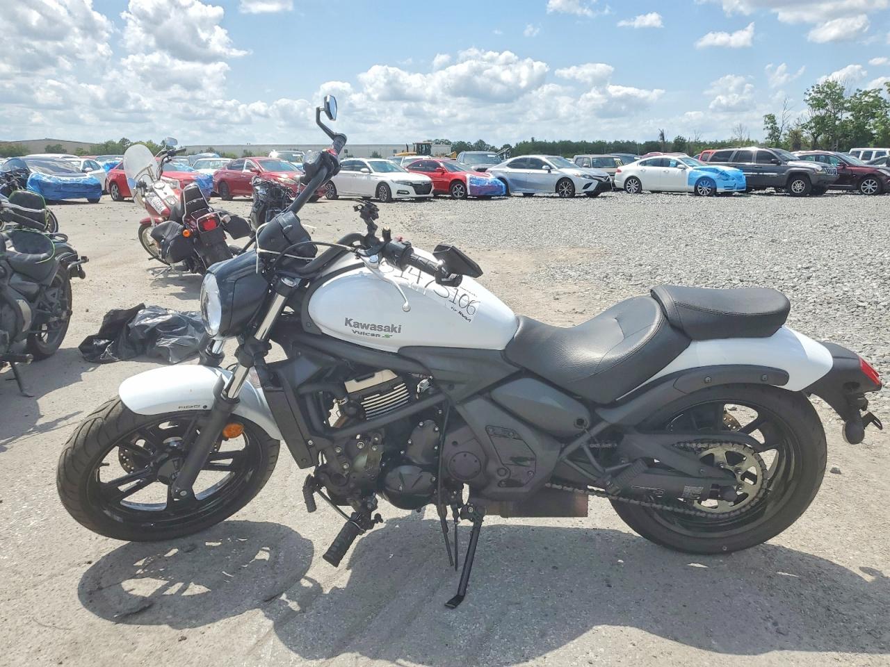 Kawasaki Ninja 650 D