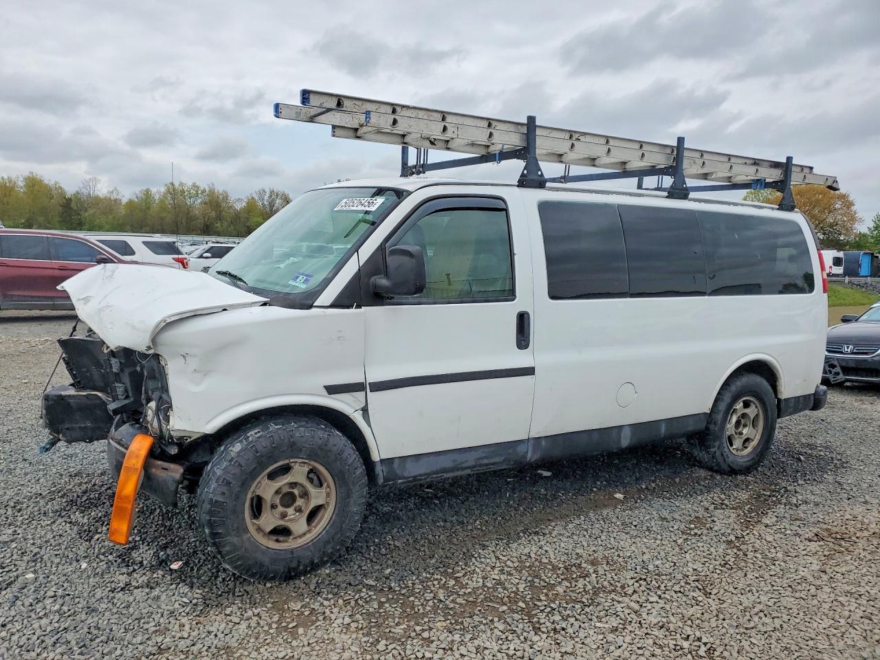Salvage Chevrolet Express Image