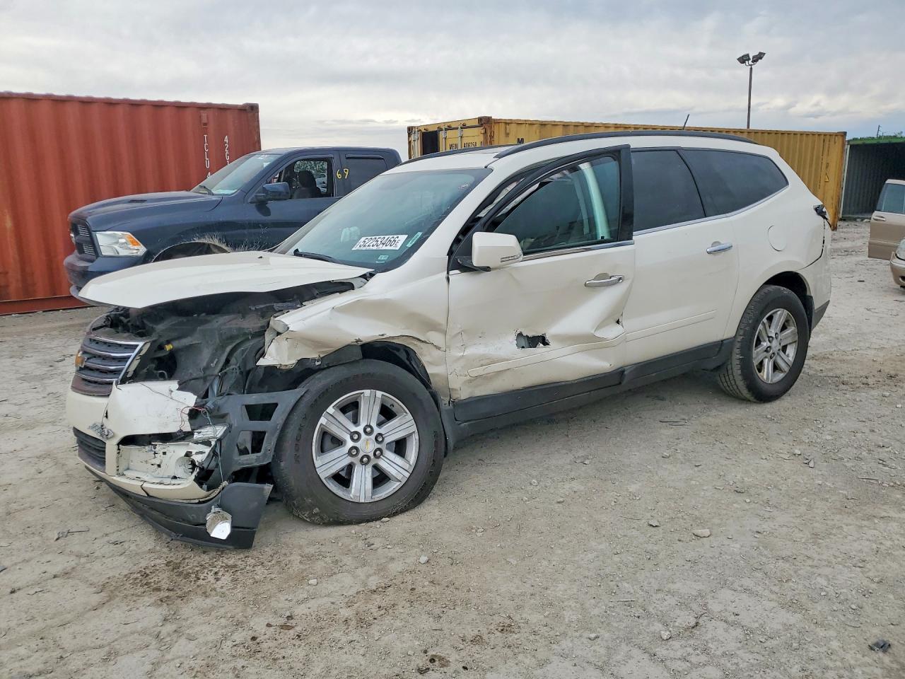 Salvage Chevrolet Traverse Image