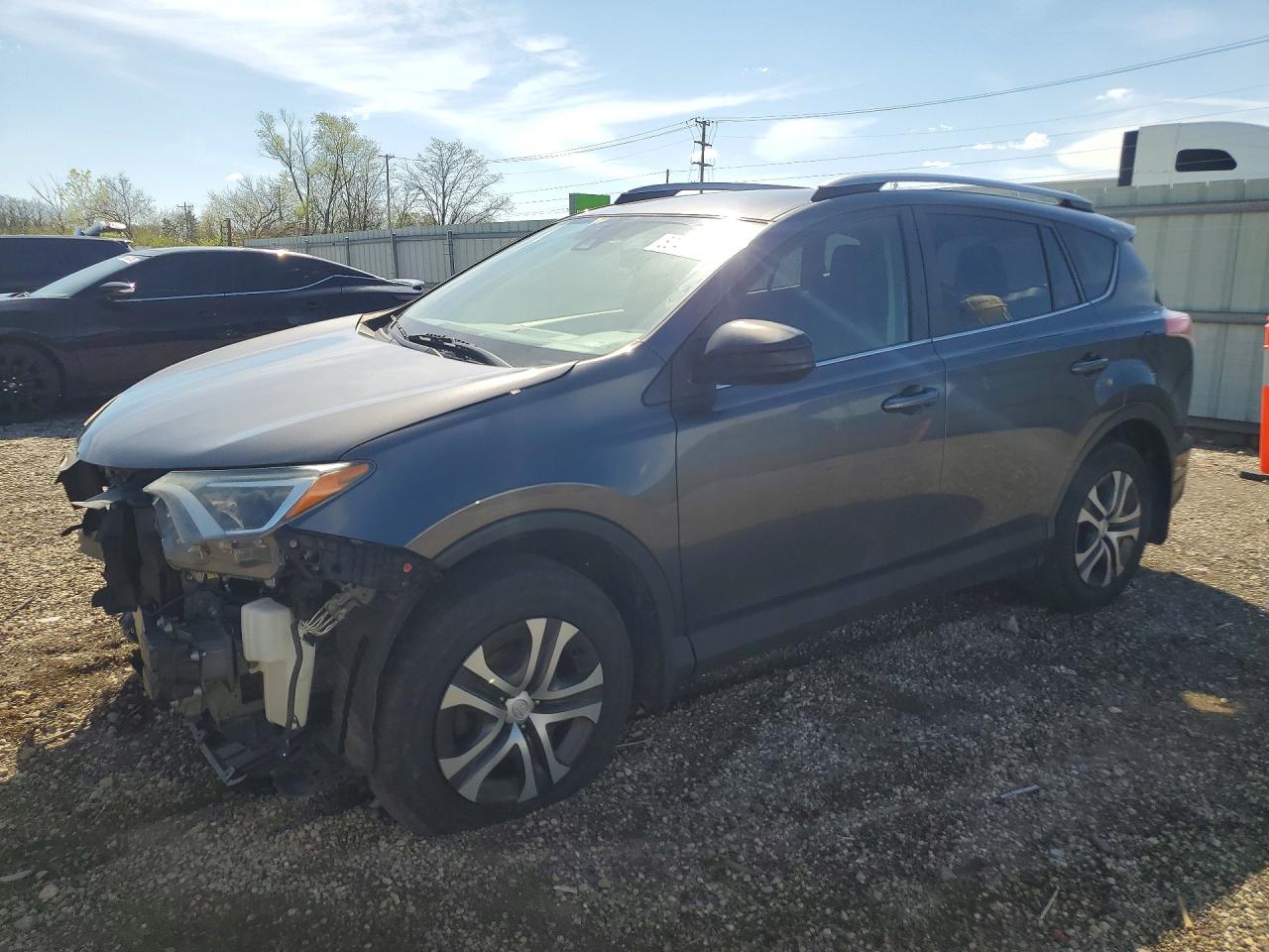 Salvage Toyota RAV4 Image