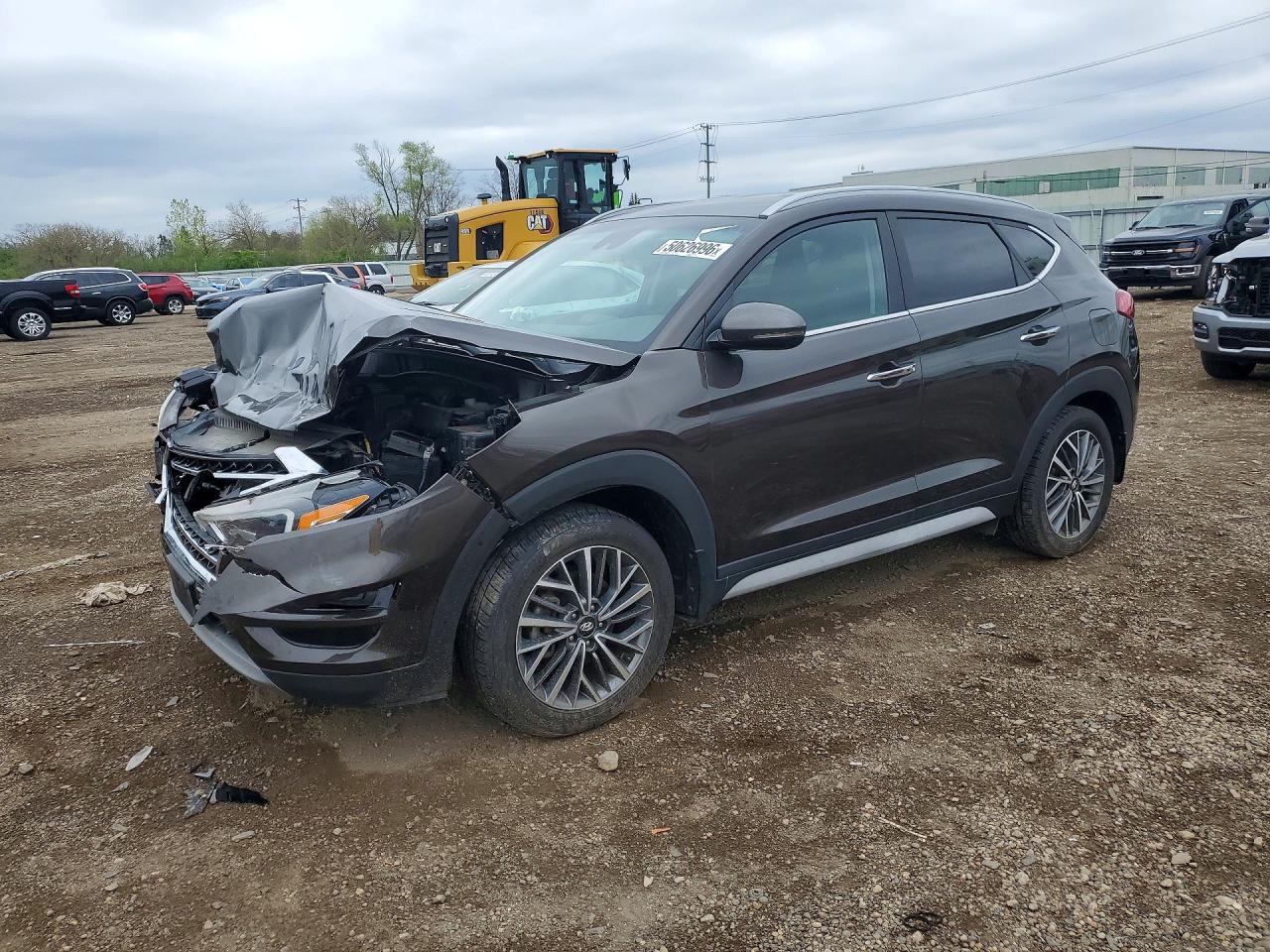 Salvage Hyundai TUCSON Image