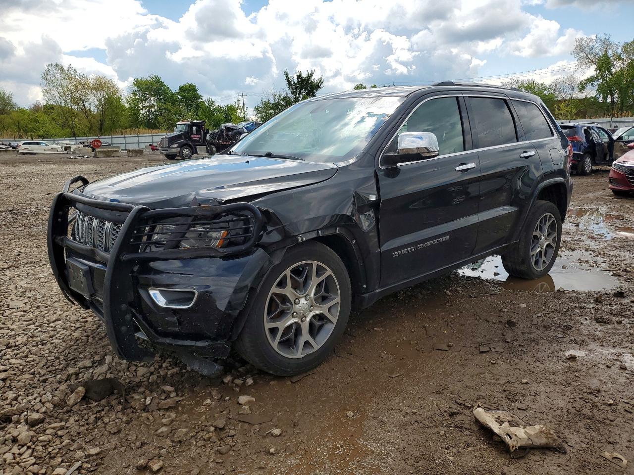 Salvage Jeep Cherokee Image