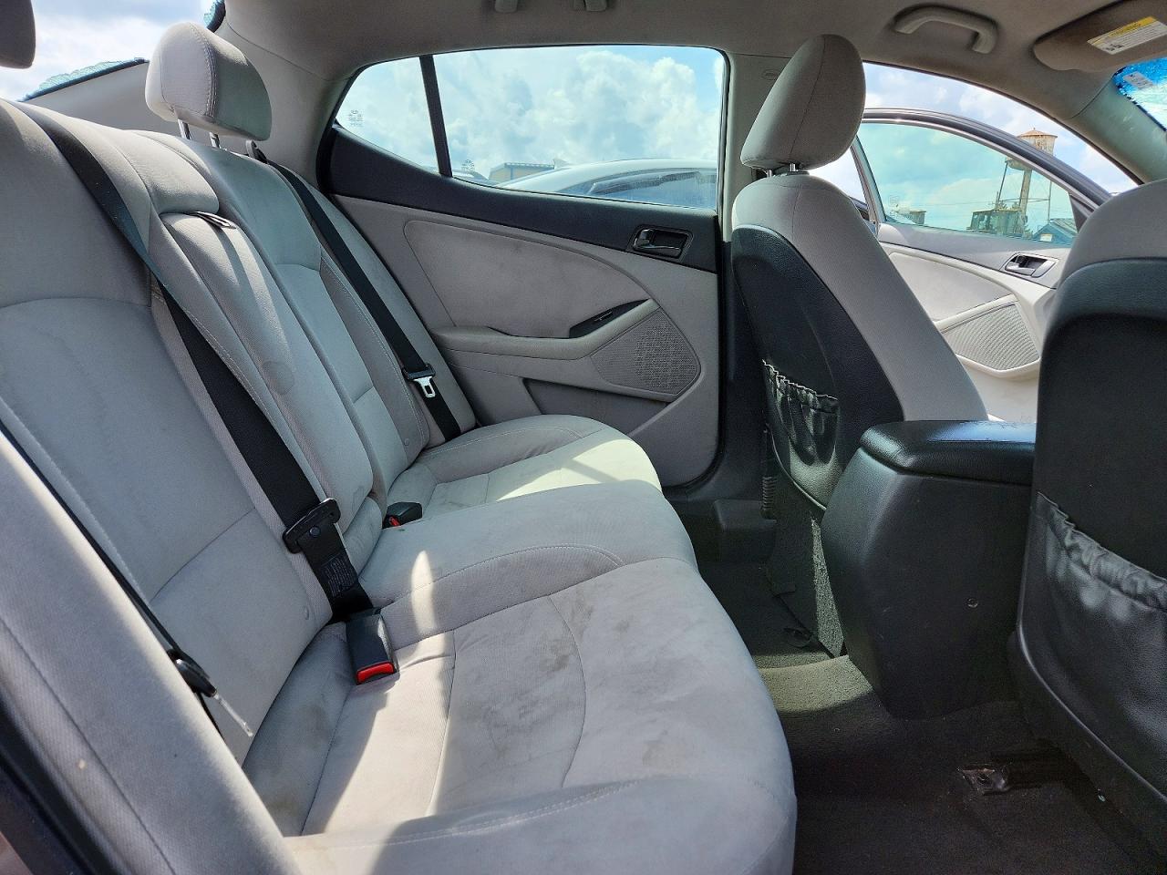Kia Optima Lx