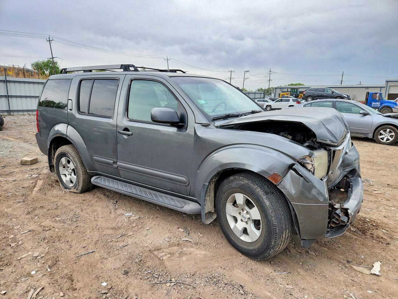 Nissan Pathfinder Xe