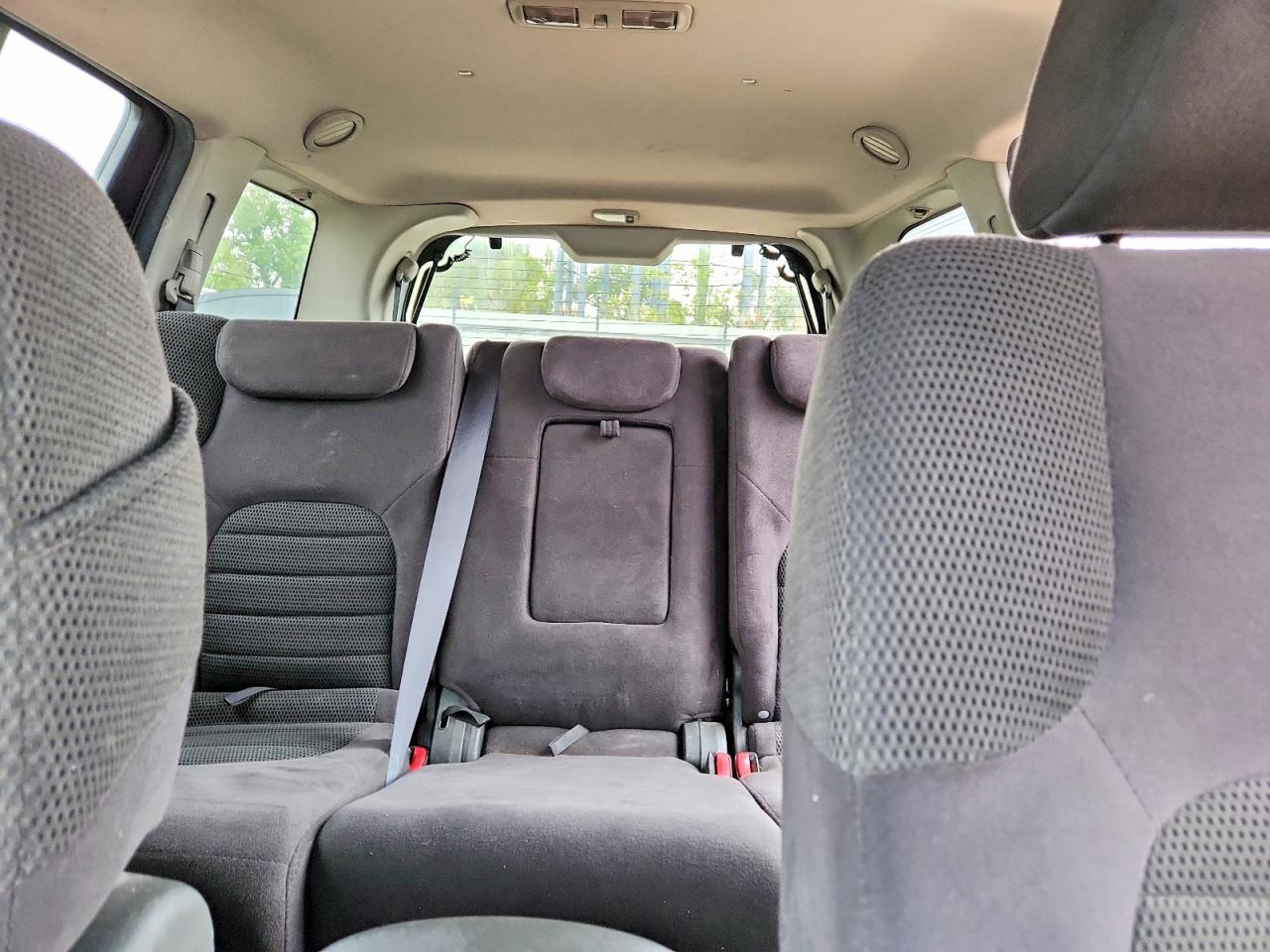 Nissan Pathfinder Xe