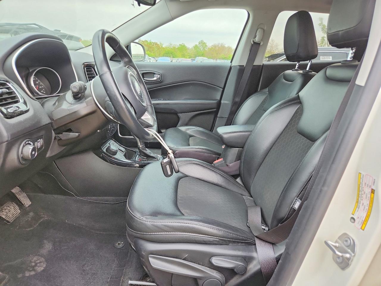 Jeep Compass Latitude