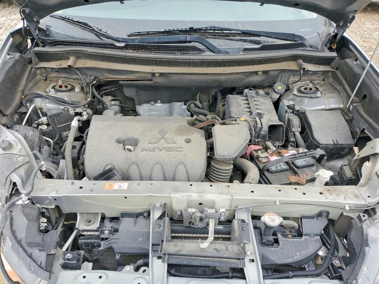 Mitsubishi Outlander Es