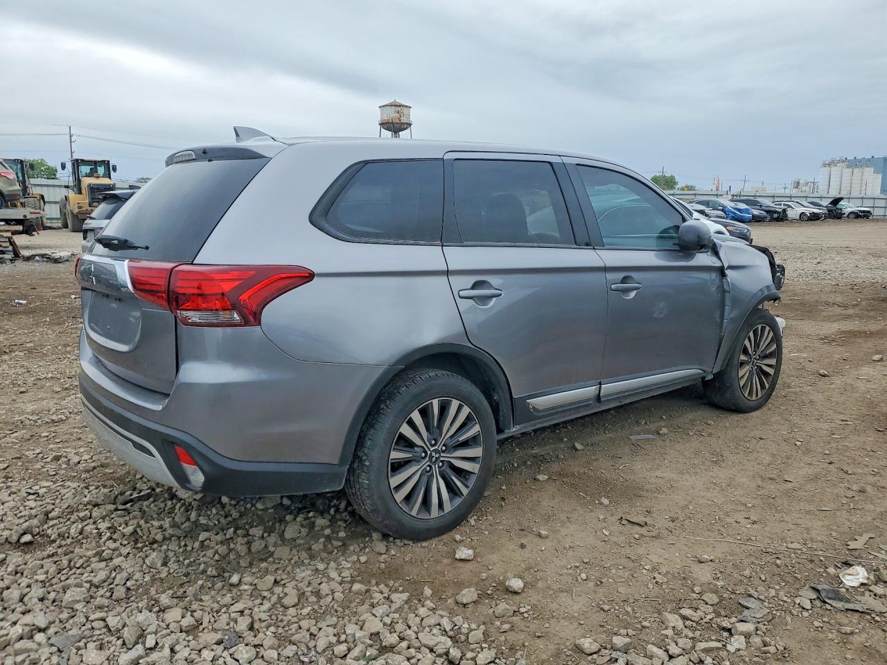 Mitsubishi Outlander Es