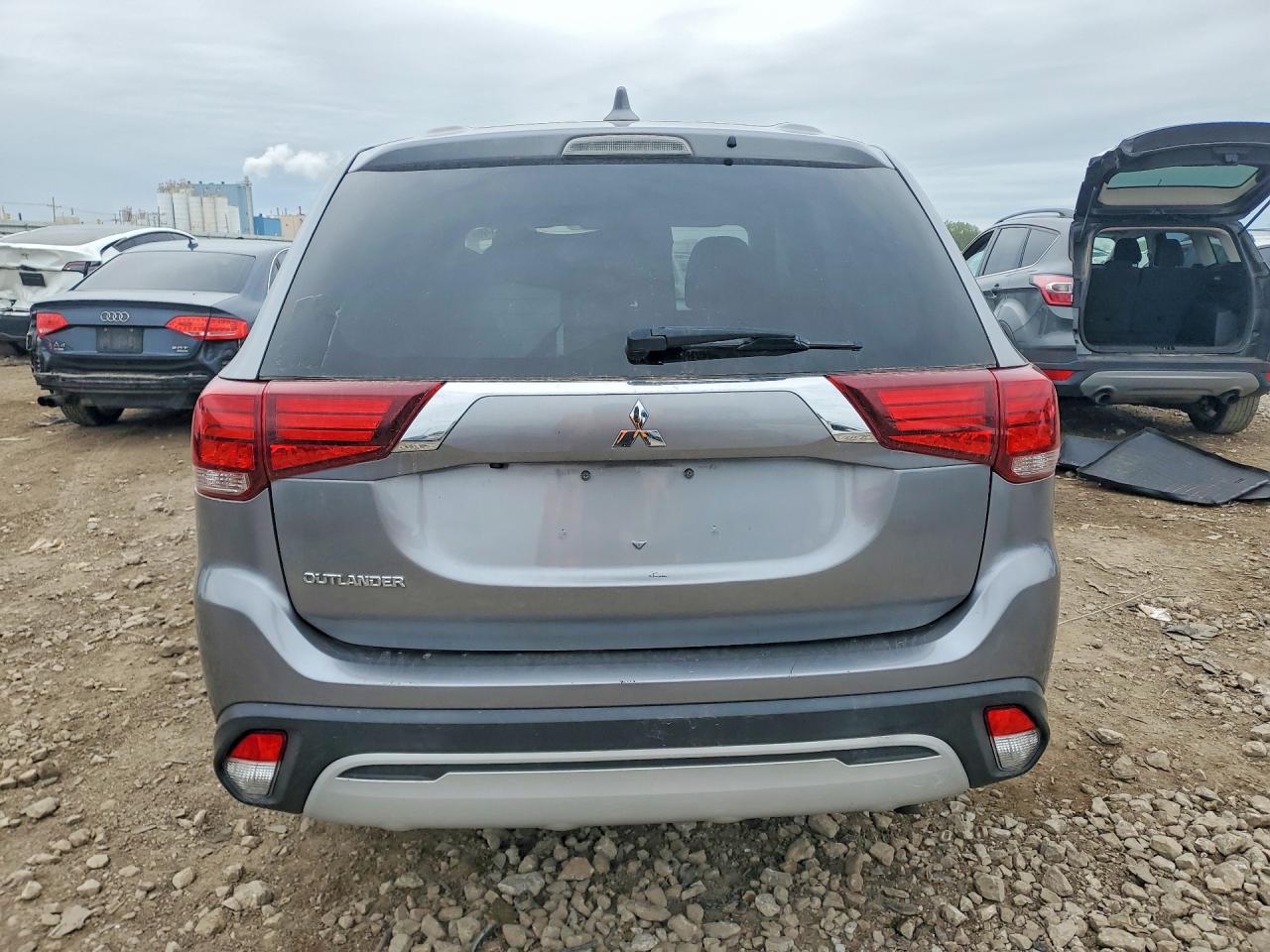 Mitsubishi Outlander Es