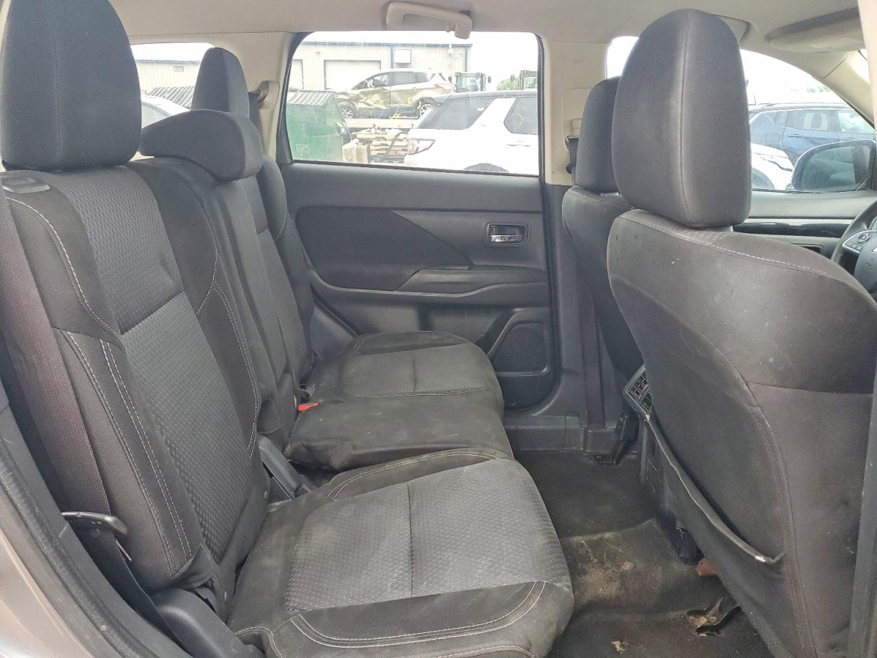 Mitsubishi Outlander Es