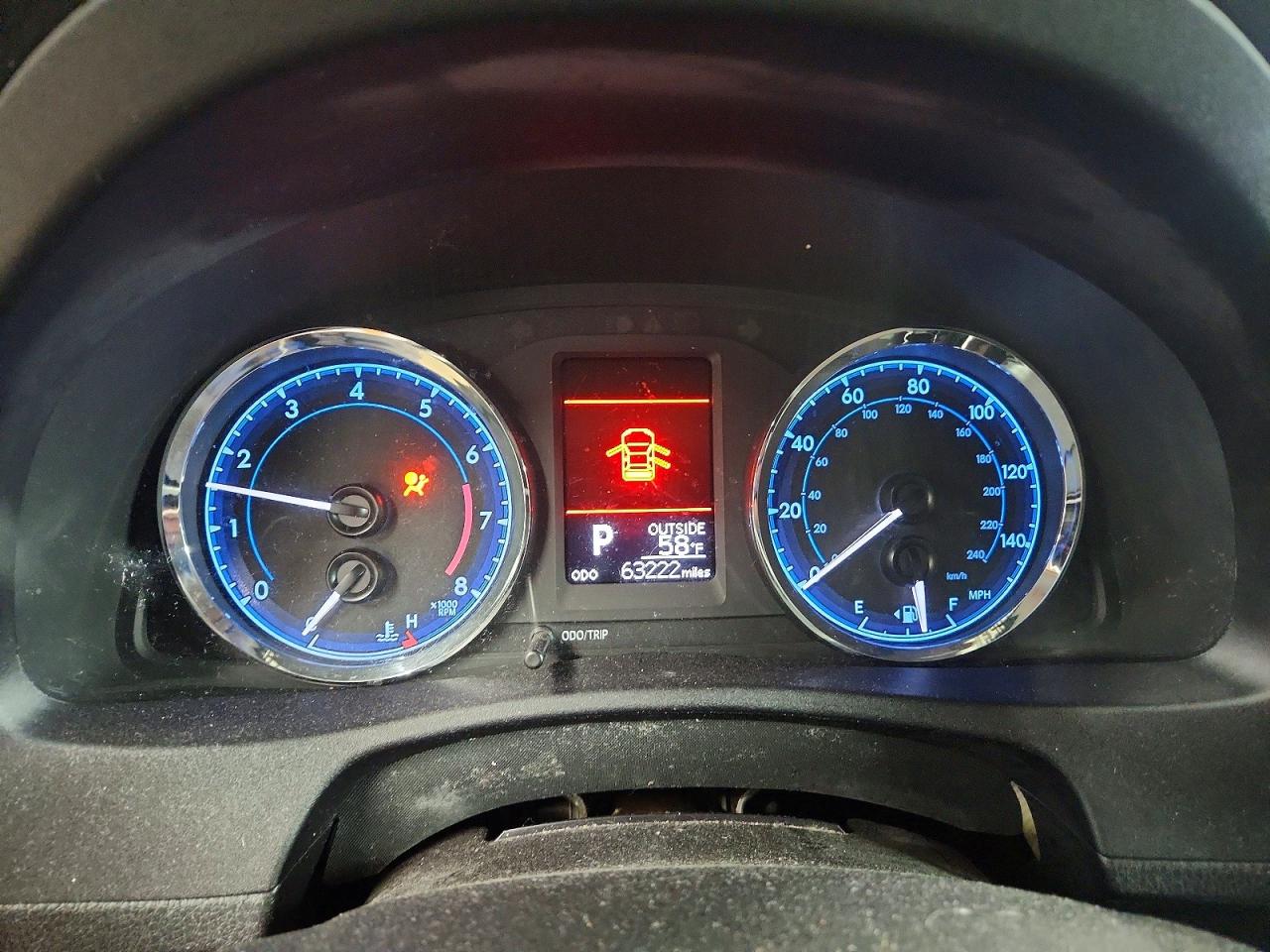 Toyota Corolla Le