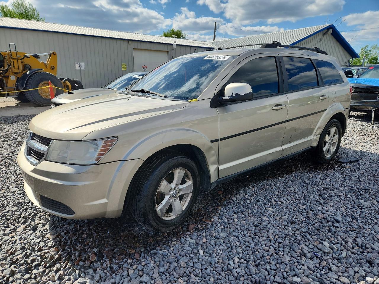 Salvage Dodge Journey Image