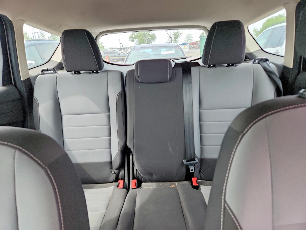 Ford Escape S