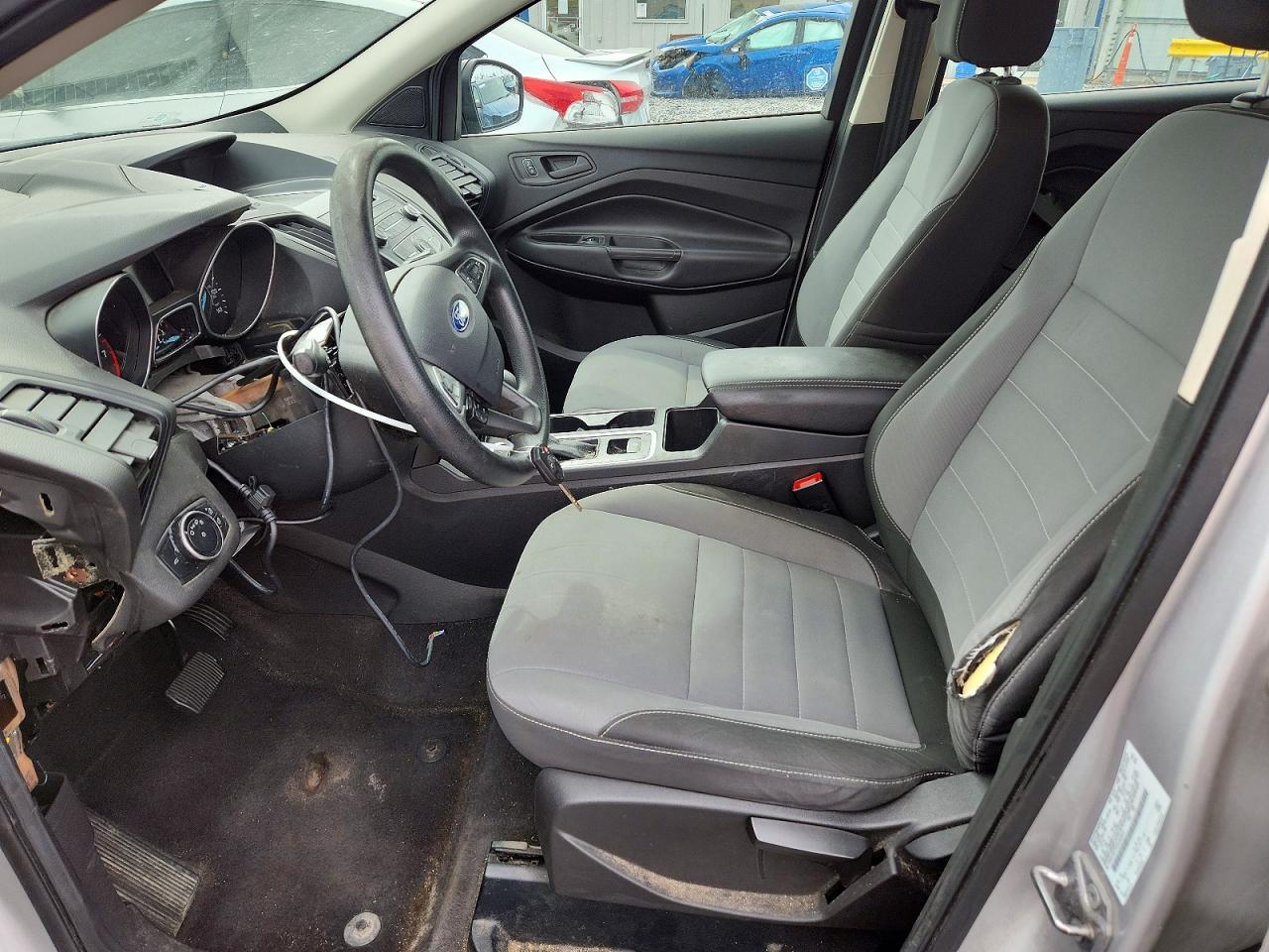 Ford Escape S