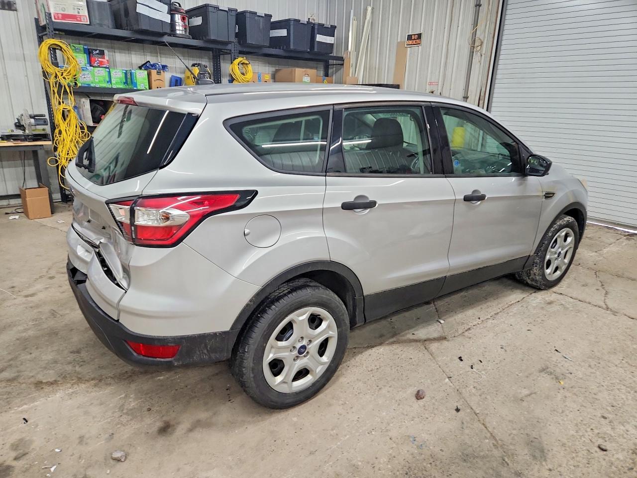 Ford Escape S